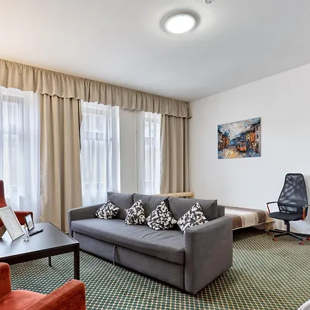 Excellent In Center 5 Min Walk From The Colonnade Apartmán *