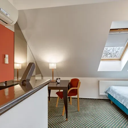 Excellent In Center 5 Min Walk From The Colonnade Apartment Karlovy Vary