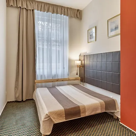 Apartment Excellent In Center 5 Min Walk From The Colonnade Karlovy Vary